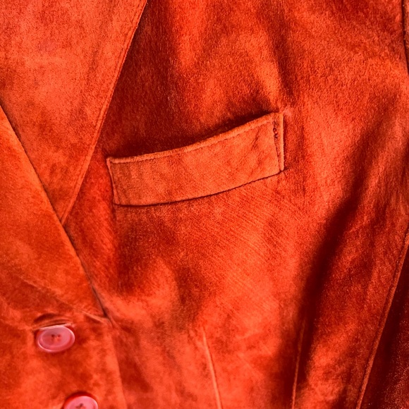Valerie Steven's Suede Jacket. Beautiful tailored design, size large fits snug. - Picture 10 of 15